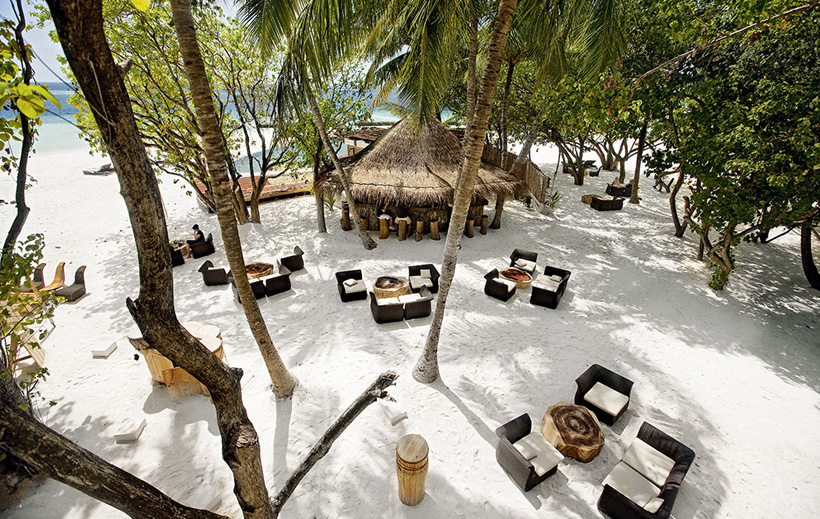 отеля Constance Moofushi Resort Мальдивы бар Totem