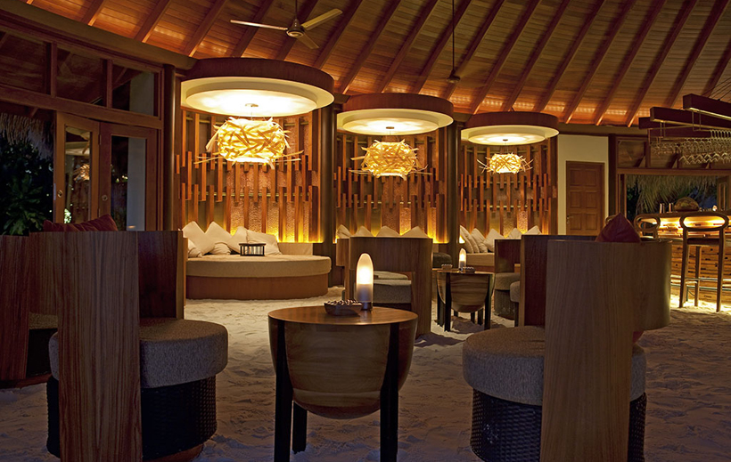  Отель Constance Halaveli Resort, ресторан Jahaz 