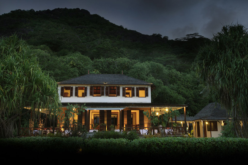 отель Hilton Seychelles Labriz Resort ресторан Grann Kaz 