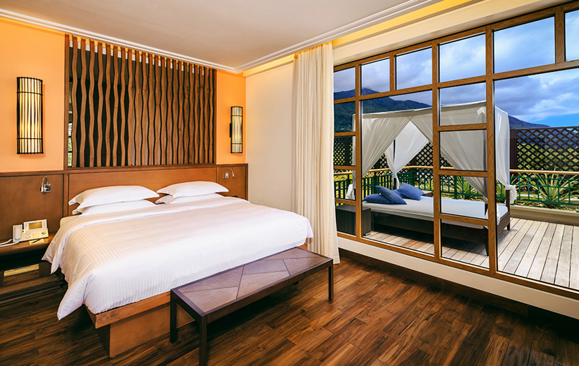 Фото отеля Savoy Seychelles Resort - номер Penthouse