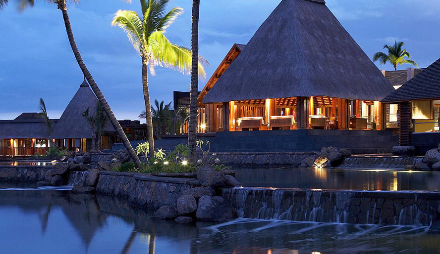 Фото отеля Four Seasons Resort Mauritius at Anahita. Ресторан Beau Champ