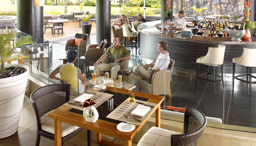 Фото отеля Four Seasons Resort Mauritius at Anahita. Ресторан Le Club