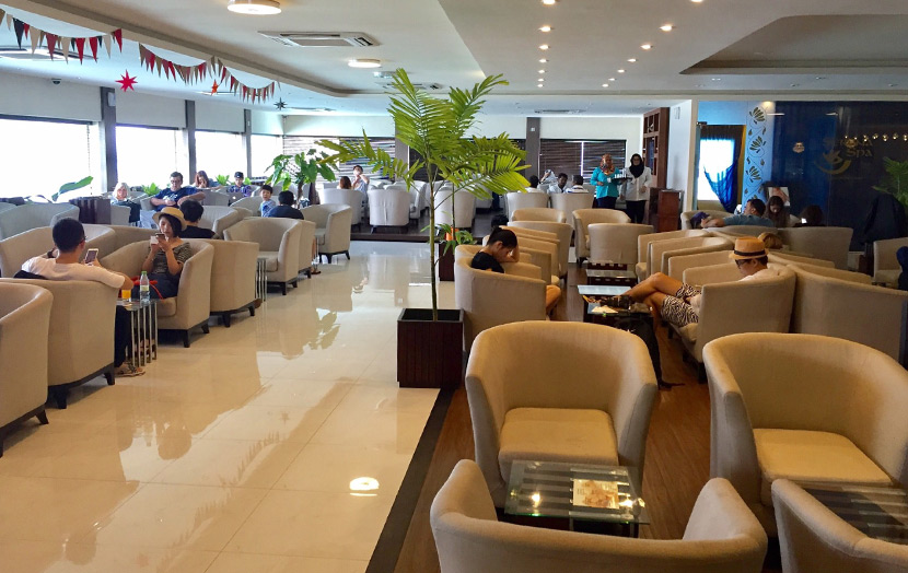 Мальдивы бизнес зал Moonimaa Lounge