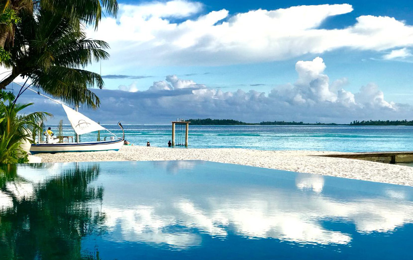 бассейн небо путешествие Мальдивы