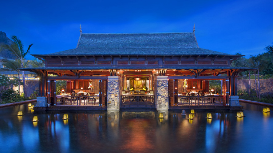 Отель The St. Regis Mauritius Resort - ресторан Floating Market